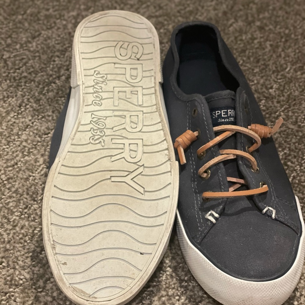Sperry slip on